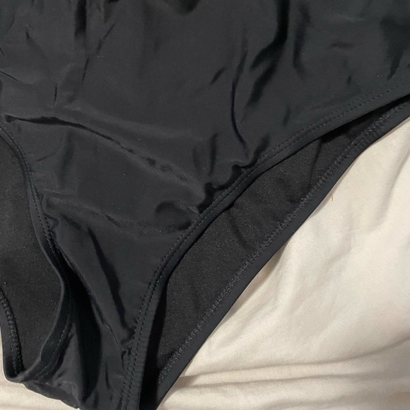 SOLD Sugar coast by Loli swim ruffle one piece swimsuit open back size medium - Picture 4 of 7